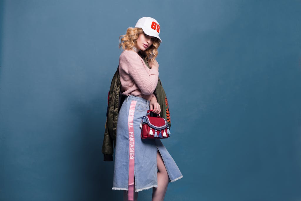 Women&#39;s Apparel